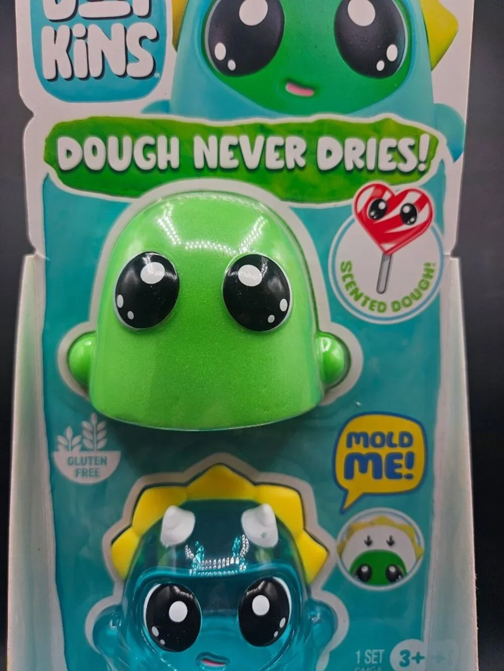 Doh Kins Dough Never Dries Dinosaur Mold Set Scented & Gluten-Free